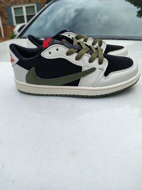 Air Jordan 1 Low White Black Olive CQ4277-106 Kids Size 3Y Sneakers